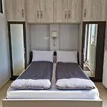 Horizon /downtown Penthouse W/ Massive Terrace 公寓