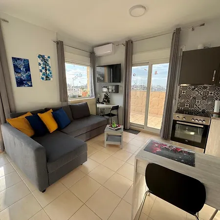 Horizon /downtown Penthouse W/ Massive Terrace Apartament Salonic