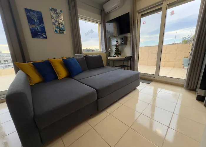 Horizon /downtown Penthouse W/ Massive Terrace Daire