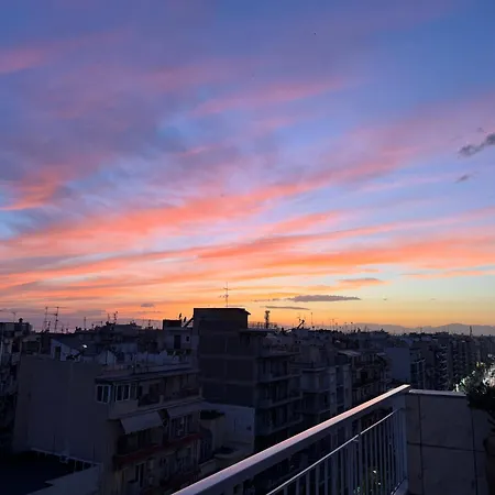 Apartamento Horizon /downtown Penthouse W/ Massive Terrace Tessalónica