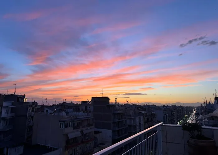 Apartamento Horizon /downtown Penthouse W/ Massive Terrace Tesalónica