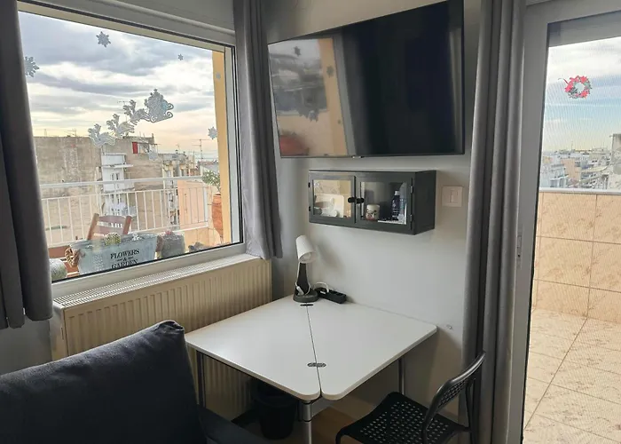 Horizon /downtown Penthouse W/ Massive Terrace سالونيك